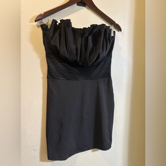 SHEIN Pleated bodycon dress - Picture 7 of 10